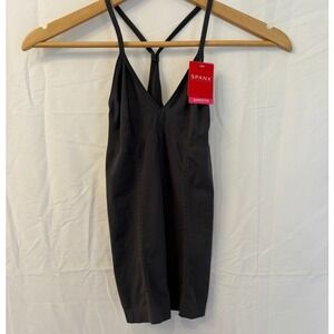 NWT‎ SPANX Smooth Romper Tank Bodysuit XS Gray Sleeveless Shapewear Built-in Bra